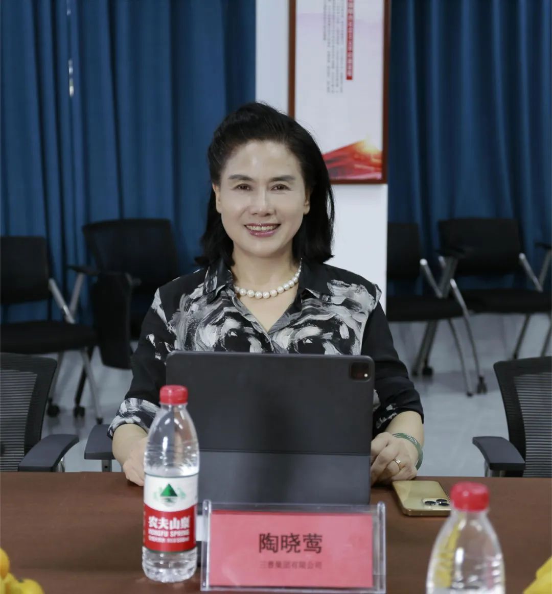 10d6dfc2bead7cd1.jpg 10d6dfc2bead7cd1.jpg